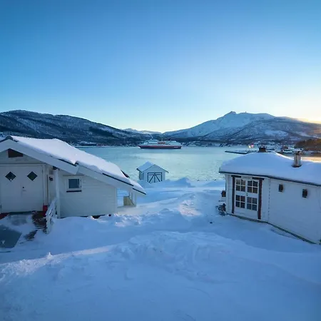 Visit Leif At Senja Apartment Gibostad Exterior photo